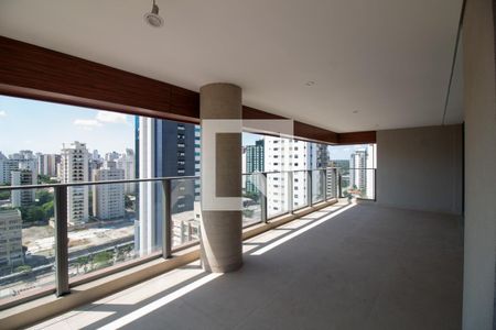 Varanda  de apartamento à venda com 4 quartos, 232m² em Brooklin, São Paulo