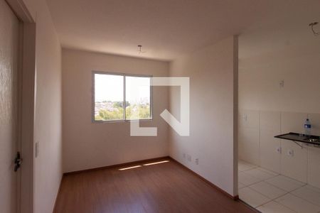 Sala de apartamento para alugar com 2 quartos, 38m² em Vila Ema, São Paulo