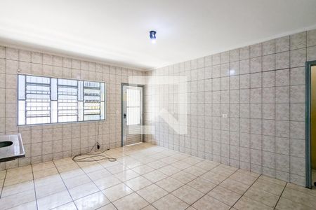 Sala e cozinha de casa para alugar com 1 quarto, 43m² em Jardim Germania, São Paulo