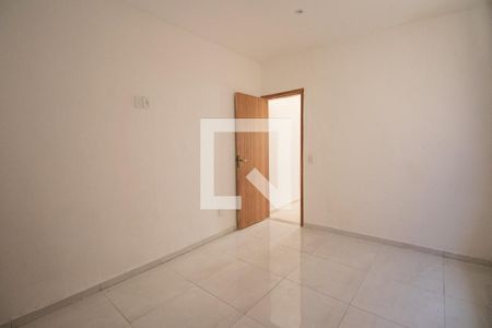 Quarto 1 de casa para alugar com 2 quartos, 130m² em Centro, São Gonçalo