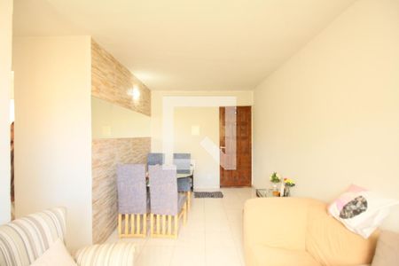 Sala de apartamento para alugar com 3 quartos, 65m² em Parque Pinheiros, Taboão da Serra