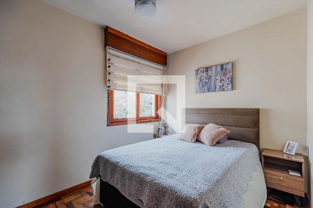 Quarto 1 de apartamento à venda com 2 quartos, 50m² em Santo Antônio, Porto Alegre