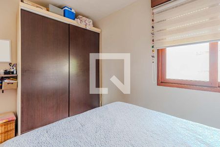 Quarto 1 de apartamento à venda com 2 quartos, 50m² em Santo Antônio, Porto Alegre