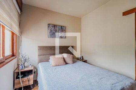 Quarto 1 de apartamento à venda com 2 quartos, 50m² em Santo Antônio, Porto Alegre