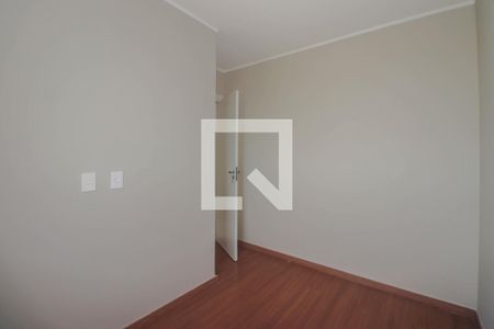 Quarto 1 de apartamento para alugar com 2 quartos, 40m² em Parque Santa Fé, Porto Alegre