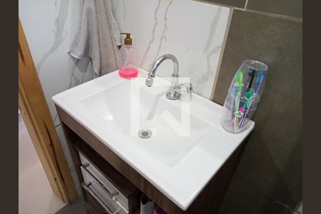 Lavabo de casa à venda com 2 quartos, 102m² em Camaquã, Porto Alegre