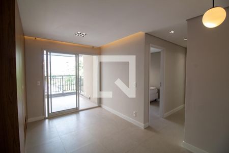 Sala de apartamento à venda com 2 quartos, 66m² em Santo Amaro, São Paulo