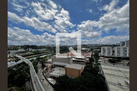 Vista  de apartamento para alugar com 2 quartos, 66m² em Jardim Dom Bosco, São Paulo