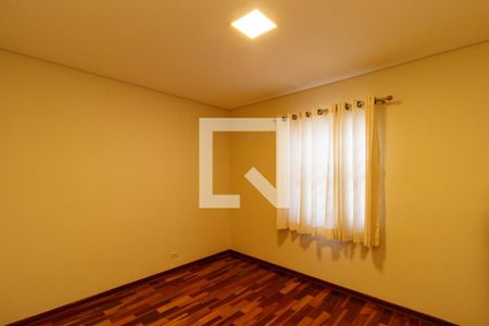 Quarto 1 de casa para alugar com 2 quartos, 110m² em Vila Isolina Mazzei, São Paulo