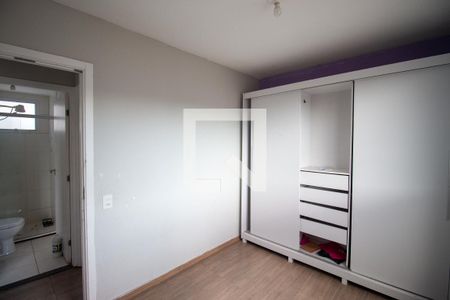 Quarto 1 de apartamento para alugar com 2 quartos, 47m² em Jardim das Oliveiras, Itaquaquecetuba