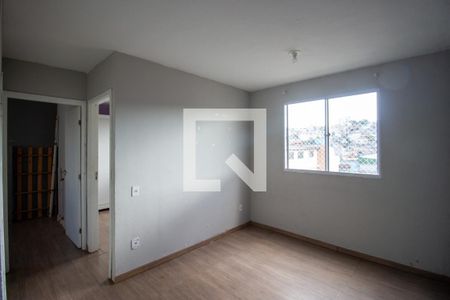 Sala de apartamento para alugar com 2 quartos, 47m² em Jardim das Oliveiras, Itaquaquecetuba