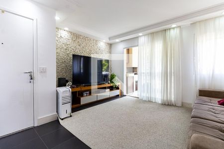 Sala de apartamento à venda com 3 quartos, 84m² em Vila Santo Estefano, São Paulo