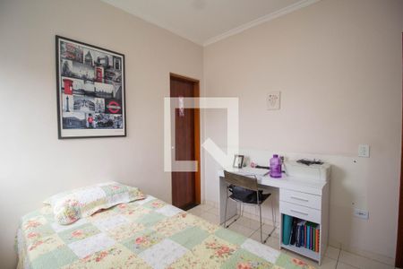 Quarto 1 - Suíte 1 de apartamento para alugar com 2 quartos, 240m² em Vila Serralheiro, São Paulo