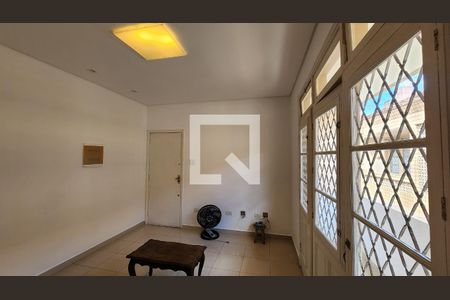 Sala de apartamento para alugar com 2 quartos, 90m² em Vila Matias, Santos