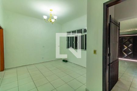 Sala de casa para alugar com 2 quartos, 200m² em São Judas, São Paulo