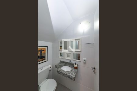 Lavabo de casa à venda com 2 quartos, 95m² em Buritis, Belo Horizonte