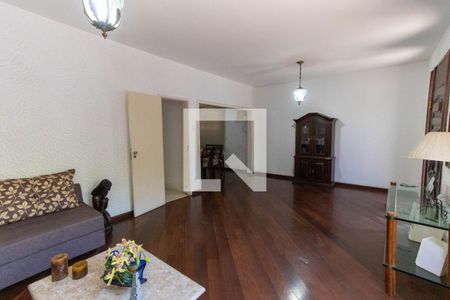 Sala de casa à venda com 5 quartos, 350m² em São Francisco, Niterói