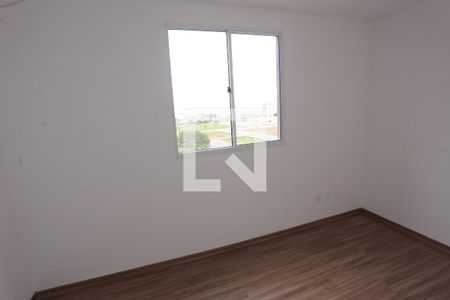 Quarto 1 de apartamento para alugar com 2 quartos, 48m² em Samambaia Sul (Samambaia), Brasília