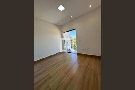 Sala de casa para alugar com 4 quartos, 150m² em Vila Universal, Betim