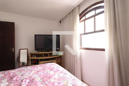 Quarto 1 de casa para alugar com 2 quartos, 23m² em Jardim Ana Rosa, São Paulo