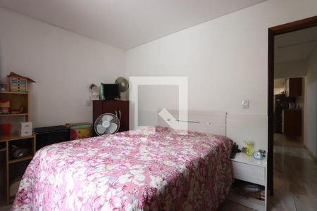 Quarto 1 de casa para alugar com 2 quartos, 23m² em Jardim Ana Rosa, São Paulo