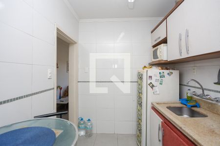 Cozinha de apartamento à venda com 2 quartos, 60m² em Passo D’areia, Porto Alegre