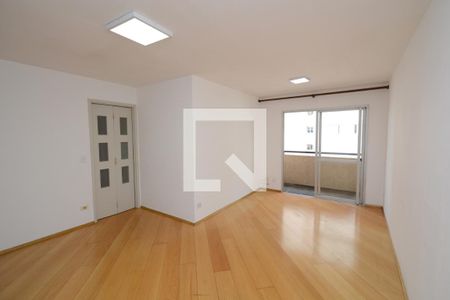 Sala de apartamento para alugar com 3 quartos, 96m² em Jardim Consórcio, São Paulo