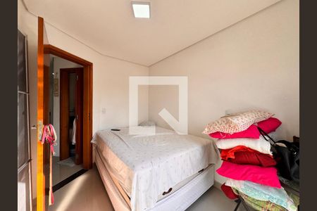 Quarto 1 de apartamento para alugar com 2 quartos, 44m² em Parque Capuava, Santo André