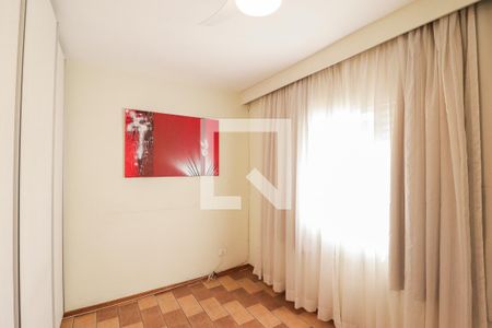 Quarto 1 de casa para alugar com 3 quartos, 165m² em Parque Peruche, São Paulo