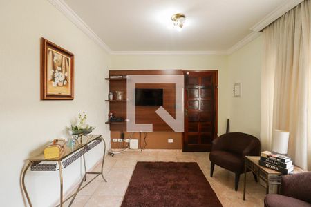 Sala de casa para alugar com 3 quartos, 165m² em Parque Peruche, São Paulo