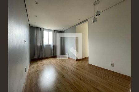 Sala de apartamento para alugar com 2 quartos, 48m² em Jardim Esmeralda, São Paulo