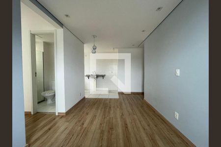 Sala de apartamento para alugar com 2 quartos, 48m² em Jardim Esmeralda, São Paulo