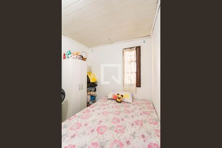 Quarto 2 de casa à venda com 4 quartos, 130m² em Guajuviras, Canoas