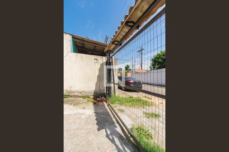 Casa à venda com 130m², 4 quartos e 4 vagas Casa à venda com 130m², 4 quartos e 4 vagasÁrea externa