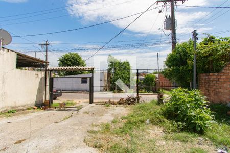 Casa à venda com 130m², 4 quartos e 4 vagas Casa à venda com 130m², 4 quartos e 4 vagasÁrea externa