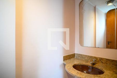 Lavabo de apartamento à venda com 4 quartos, 150m² em Cambuci, São Paulo