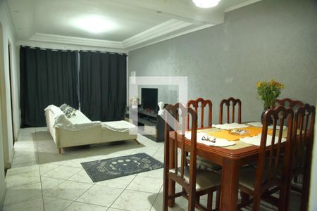 Sala de casa para alugar com 4 quartos, 200m² em Chácara Sergipe, São Bernardo do Campo