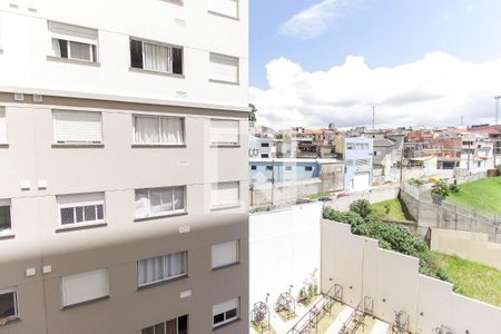 Vista da Sala de apartamento para alugar com 2 quartos, 39m² em Conjunto Residencial José Bonifácio, São Paulo