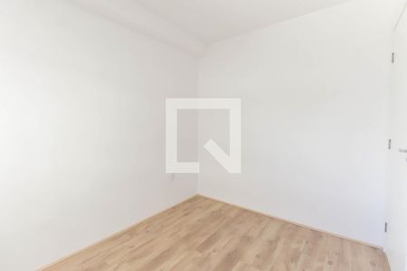 Quarto 1 de apartamento para alugar com 2 quartos, 39m² em Conjunto Residencial José Bonifácio, São Paulo