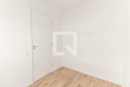 Quarto 2 de apartamento para alugar com 2 quartos, 39m² em Conjunto Residencial José Bonifácio, São Paulo