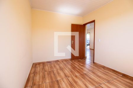 Quarto 2 de casa para alugar com 2 quartos, 70m² em Butiatuvinha, Curitiba