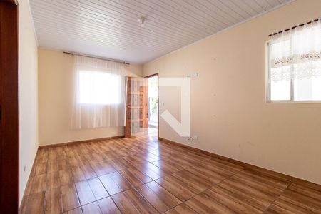 Sala de casa para alugar com 2 quartos, 70m² em Butiatuvinha, Curitiba