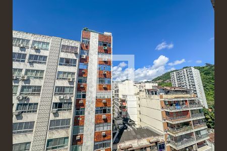 Vista/Sala de apartamento à venda com 3 quartos, 120m² em Laranjeiras, Rio de Janeiro