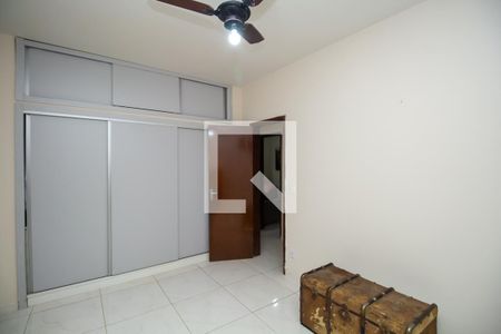 Quarto 2 de apartamento para alugar com 2 quartos, 87m² em Cruzeiro, Belo Horizonte