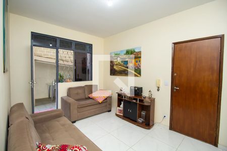 Sala de apartamento para alugar com 2 quartos, 87m² em Cruzeiro, Belo Horizonte