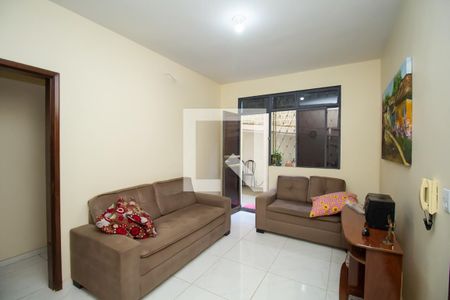 Sala de apartamento para alugar com 2 quartos, 87m² em Cruzeiro, Belo Horizonte