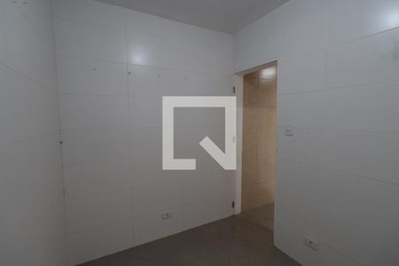 Quarto 1 de casa para alugar com 1 quarto, 40m² em Vila Antonina, São Paulo