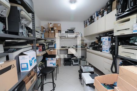 Despensa de casa à venda com 3 quartos, 190m² em Vila Antonina, São Paulo