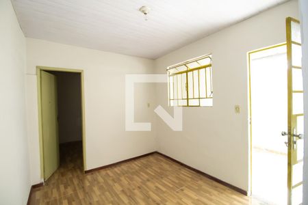 Sala de kitnet/studio para alugar com 1 quarto, 55m² em Boa Vista, Belo Horizonte