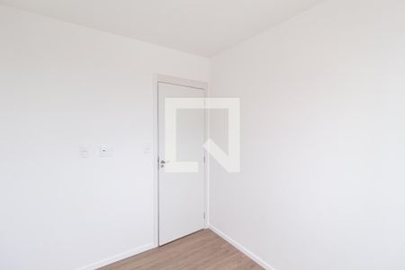 Quarto 2 de apartamento para alugar com 2 quartos, 41m² em Vila da Oportunidade, Carapicuíba